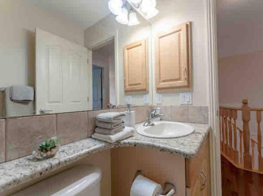 Willa 2500 Sq House In Springbank Hill Bl 261818 Calgary Zewnętrze zdjęcie
