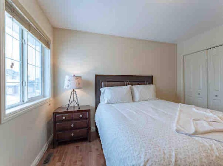 Willa 2500 Sq House In Springbank Hill Bl 261818 Calgary Zewnętrze zdjęcie